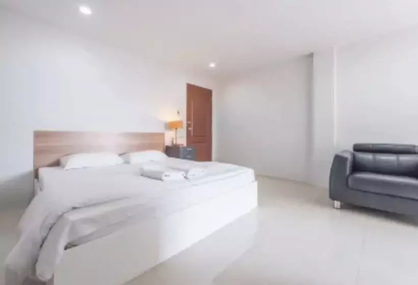 پانسیون Freesia Guesthouse Suvarnabhumi