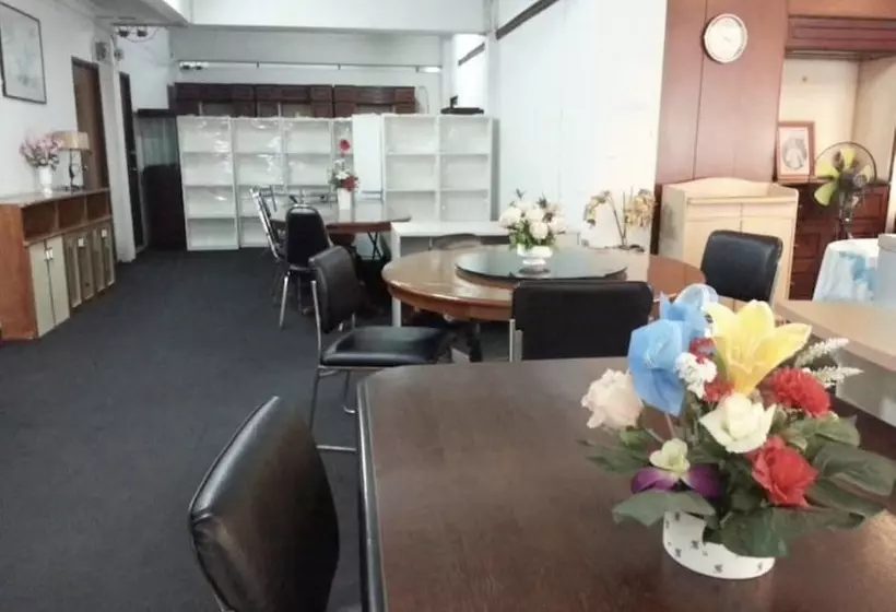 پانسیون Freesia Guesthouse Suvarnabhumi