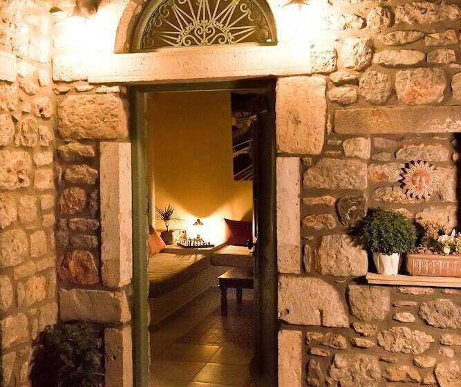 Petra Boutique Homes