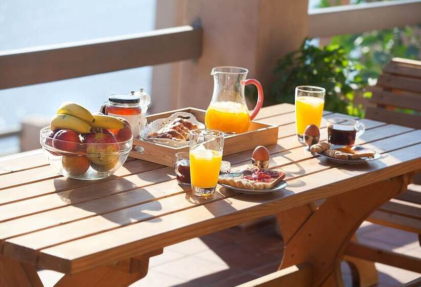 Petra Boutique Homes