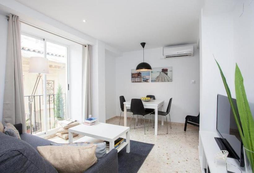 Singularstays Mercado Central