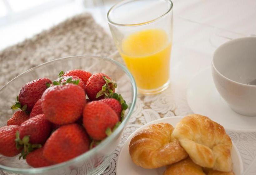 Singularstays Mercado Central