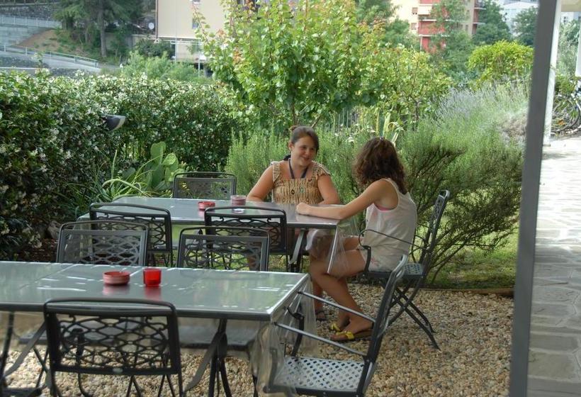 민박 Bed&Breakfast Villa Luisa