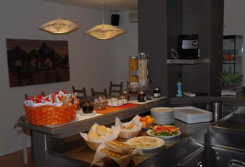 Aamiaismajoitus (B&B) Bed&Breakfast Villa Luisa