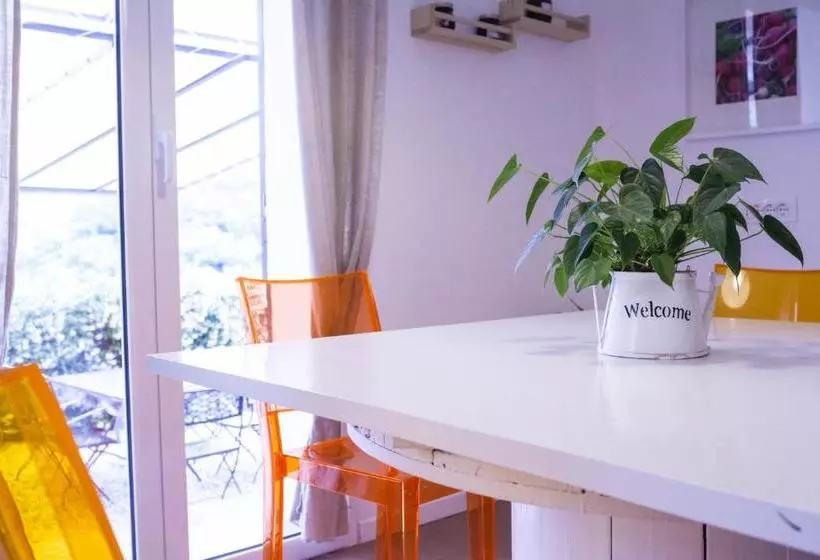 Aamiaismajoitus (B&B) Bed&Breakfast Villa Luisa