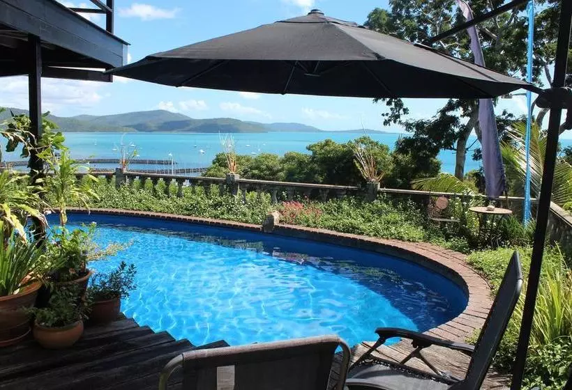 تختخواب و صبحانه Bed&Breakfast Whitsunday Moorings