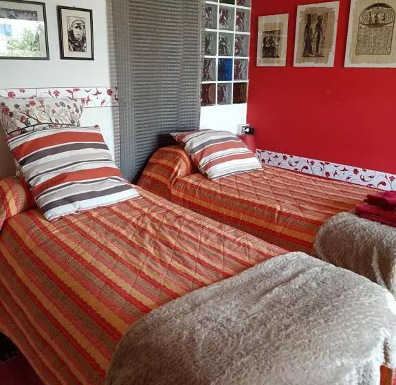 تختخواب و صبحانه Guesthouse La Rocca