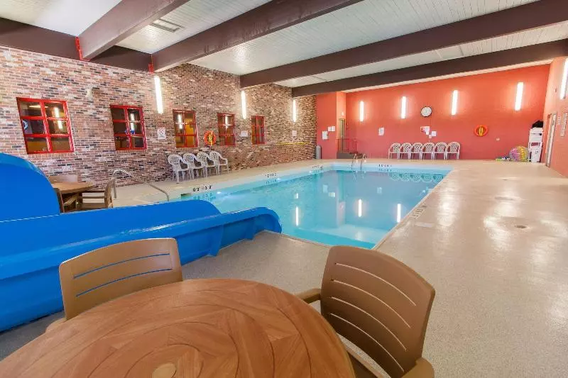 Hotel Bcminns  Lloydminster