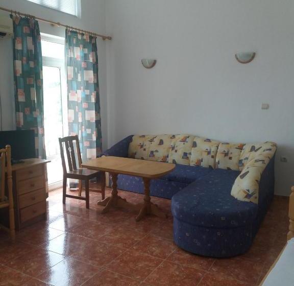 Family Hotel Casablanca Green