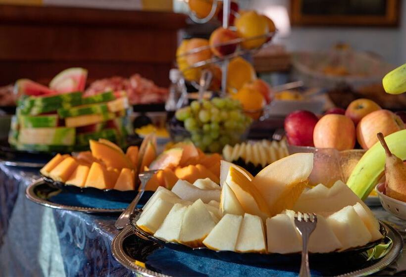 בית מלון כפרי Napoleon