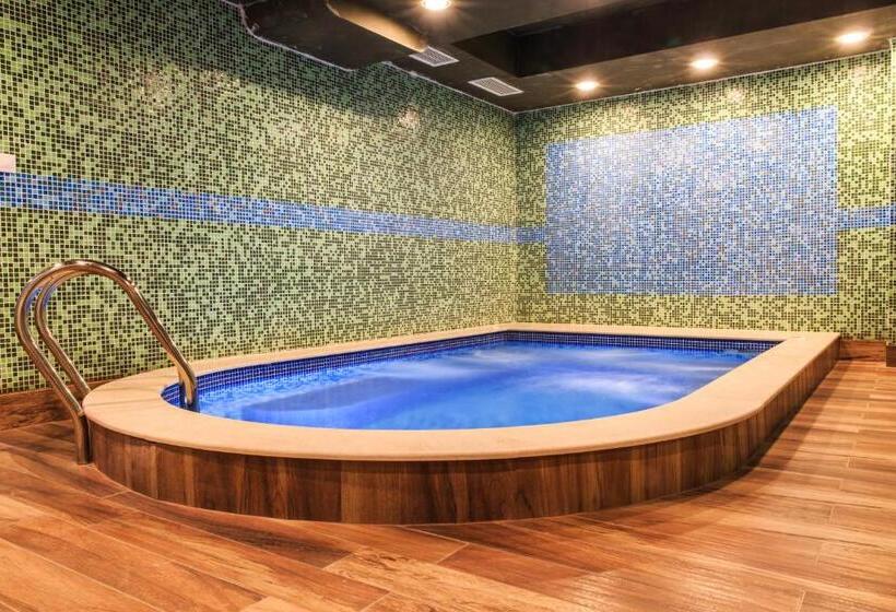 בית מלון כפרי Nikol