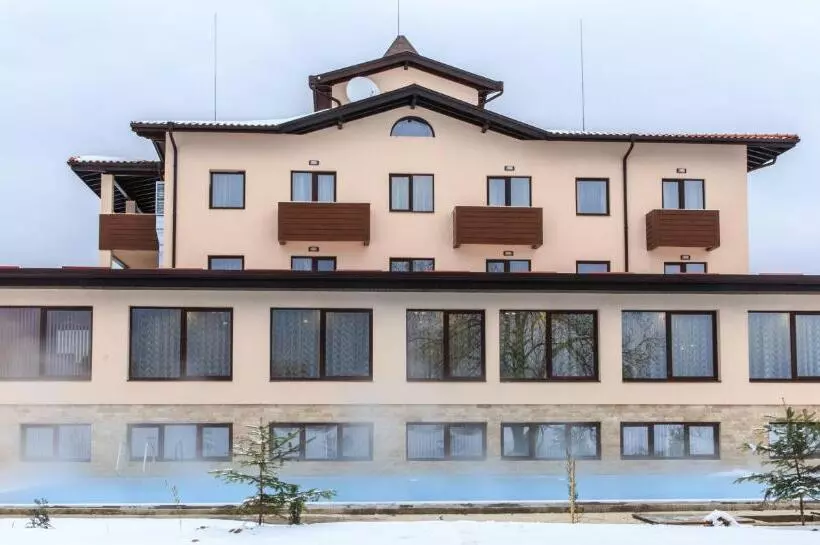 Hotel Nikol