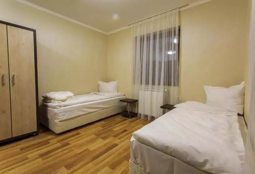 Hotel Nikol