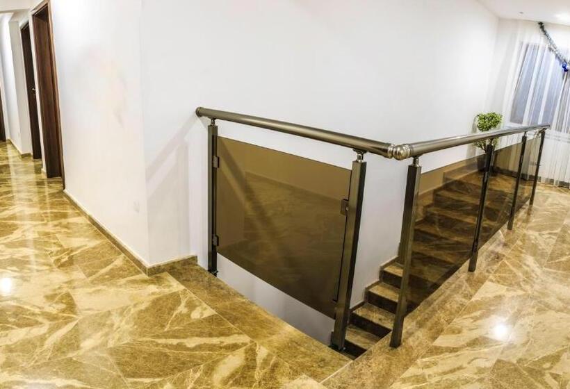 בית מלון כפרי Nikol