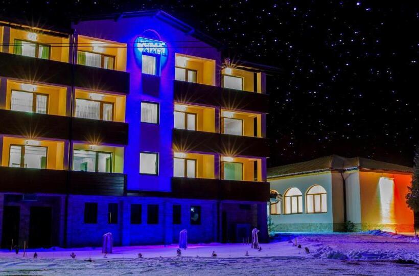 בית מלון כפרי Nikol