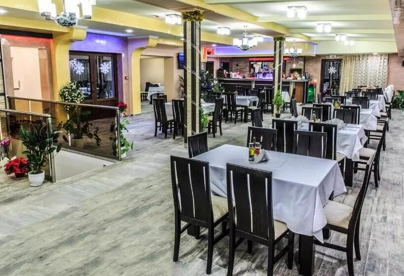 Hotel Nikol