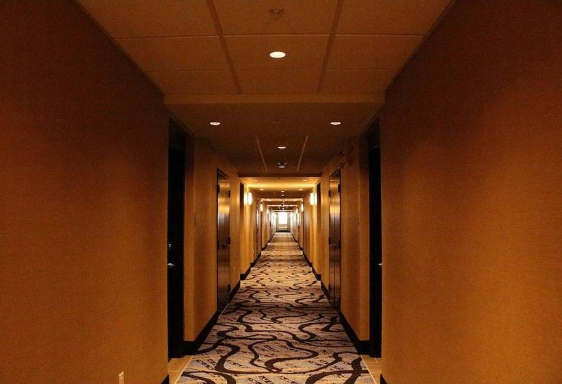 호텔 Southfort Inn