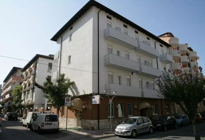 هتل Villa Rosa