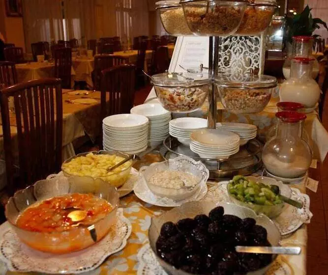 هتل Villa Rosa