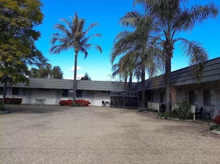 Motelli Aromet Motor Inn