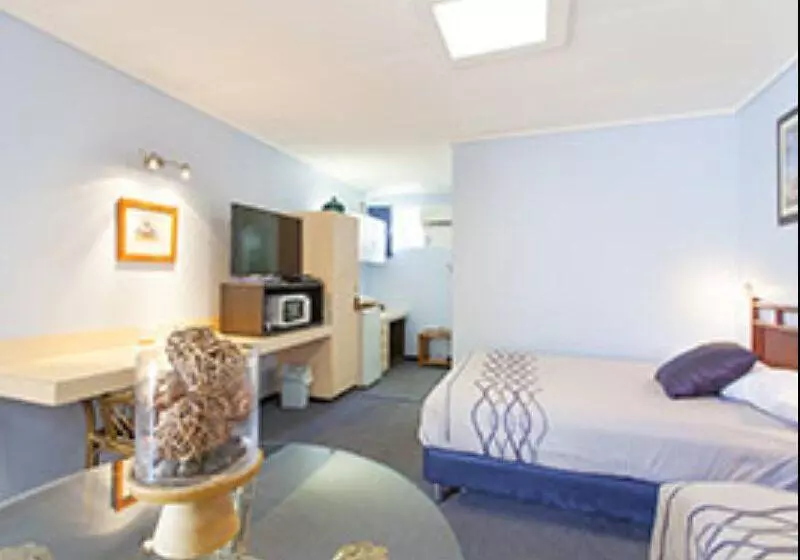 Raceways Motel