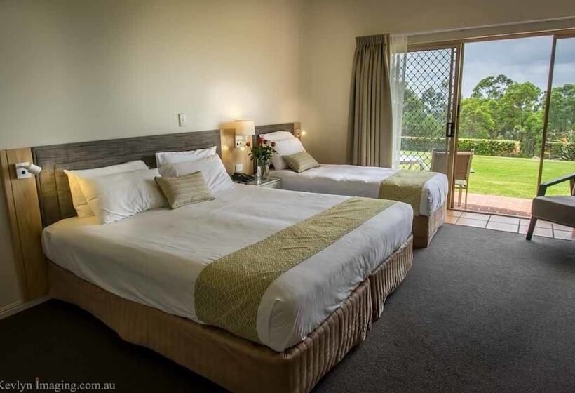 Eagle Heights Mountain Resort