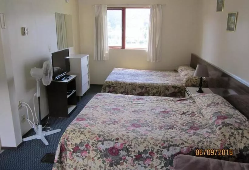 Valleyview Motel