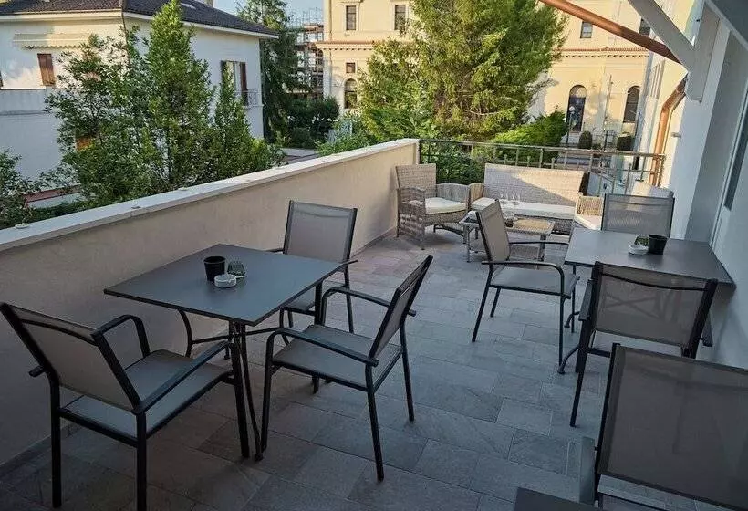 Aamiaismajoitus (B&B) Amare