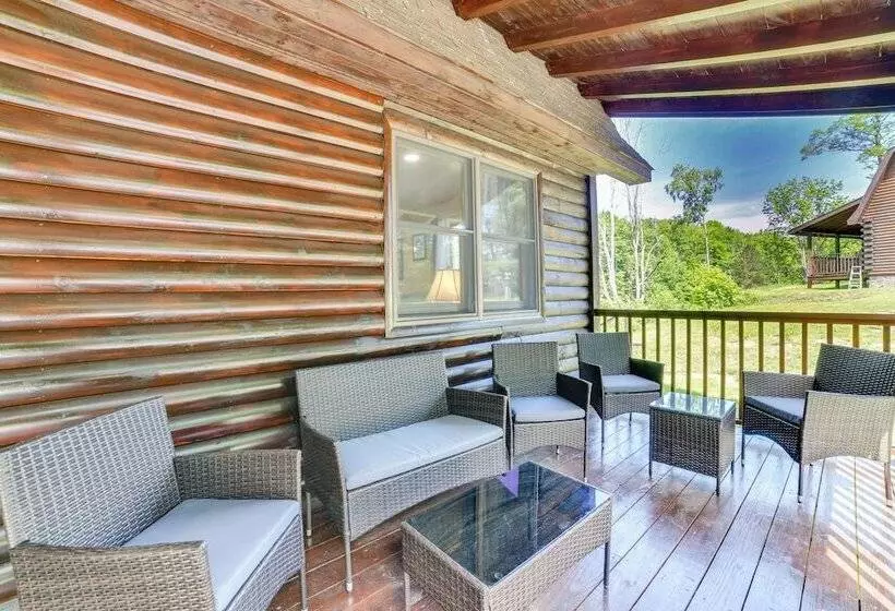 Creekside Cabin In Bainbridge W/ Wraparound Deck!