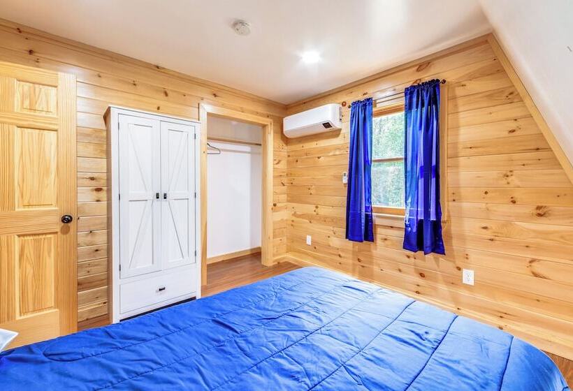 Creekside Cabin In Bainbridge W/ Wraparound Deck!