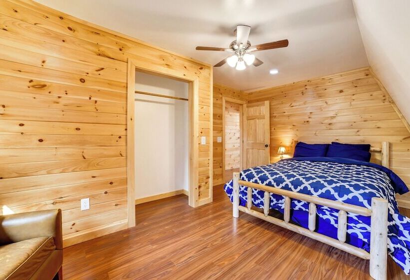 Creekside Cabin In Bainbridge W/ Wraparound Deck!