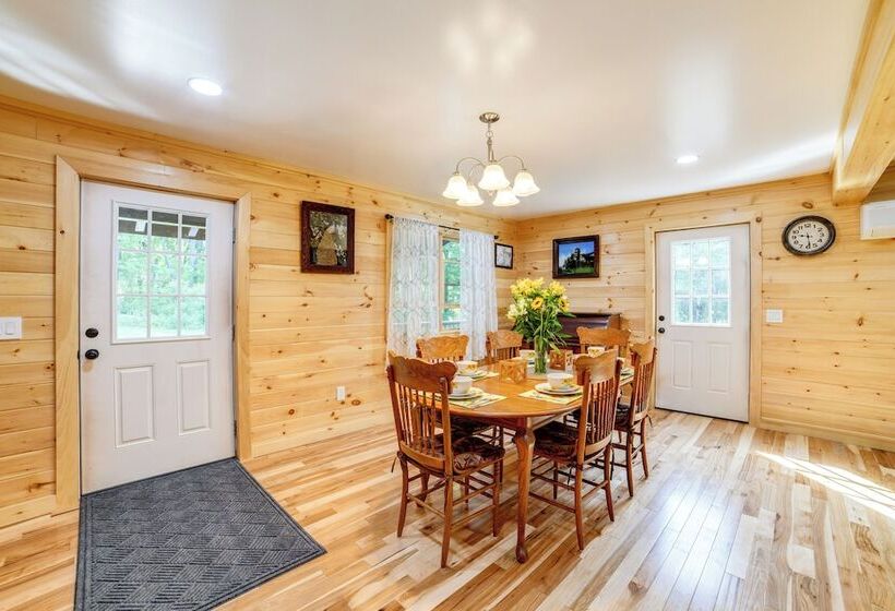 Creekside Cabin In Bainbridge W/ Wraparound Deck!