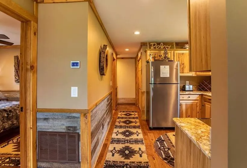 Deerview Cottage At Eagles Nest