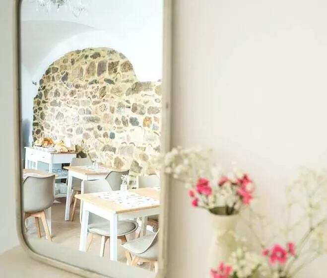 Hotelli Domo Incantos