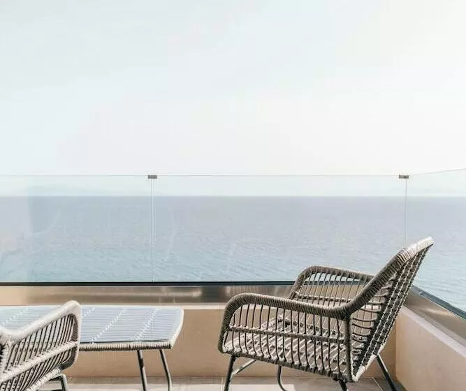 Hotelli Olive Green Studios And Apartments