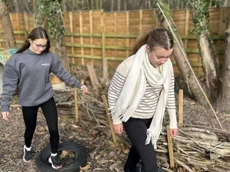 Hotelli Woods Meadow Glamping