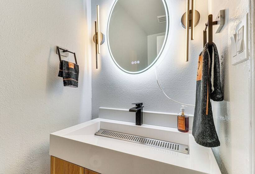 Idyllic Round Rock Home W/ Patio: 3 Mi To Kalahari