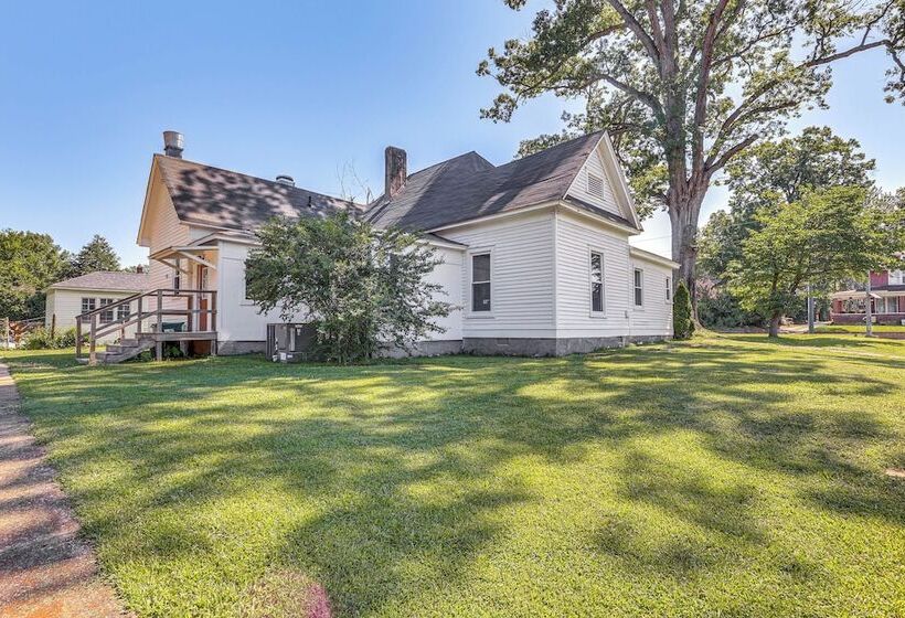 Jackson Family Home ~ 5 Mi To Downtown!