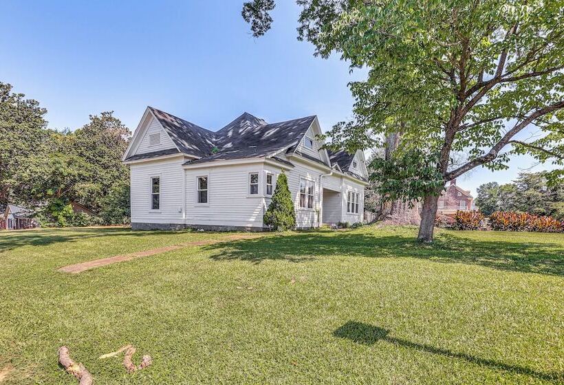 Jackson Family Home ~ 5 Mi To Downtown!