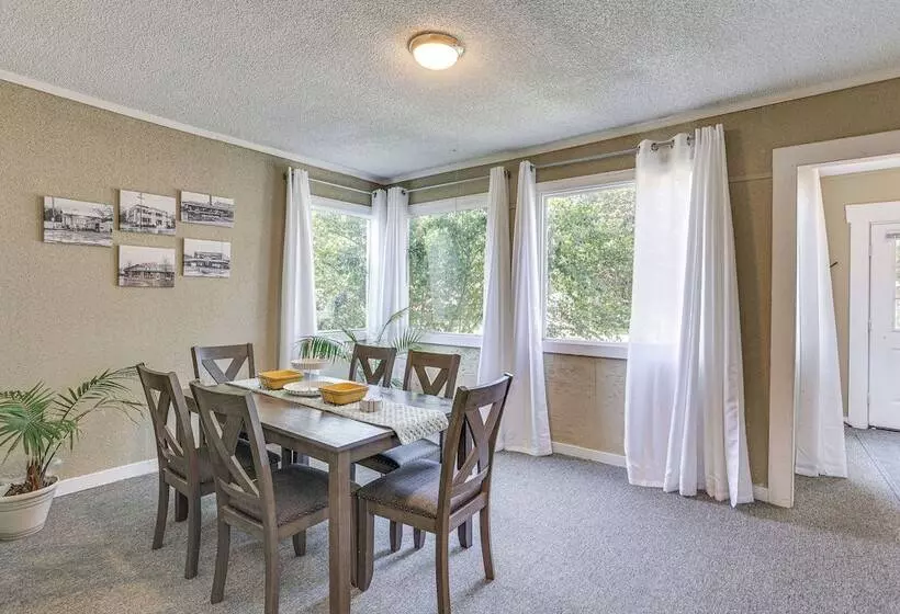 Jackson Family Home ~ 5 Mi To Downtown!