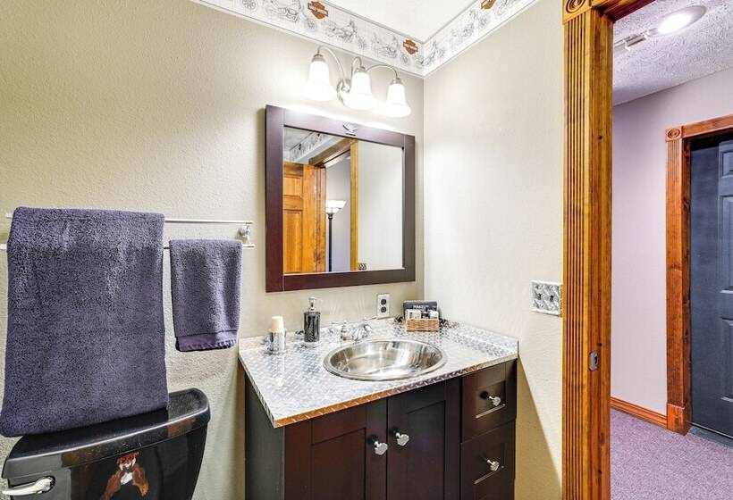 Just A Cast Away Cassville Cabin W/ Covered Deck