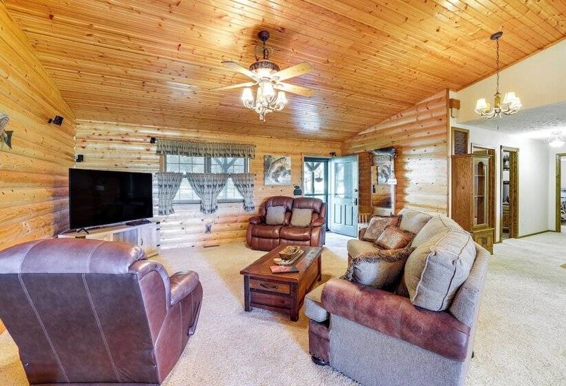 Just A Cast Away Cassville Cabin W/ Covered Deck