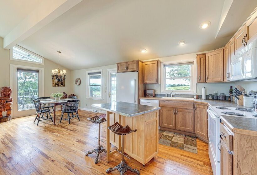 Lecompton Home W/ Private Pond & Fire Pit!