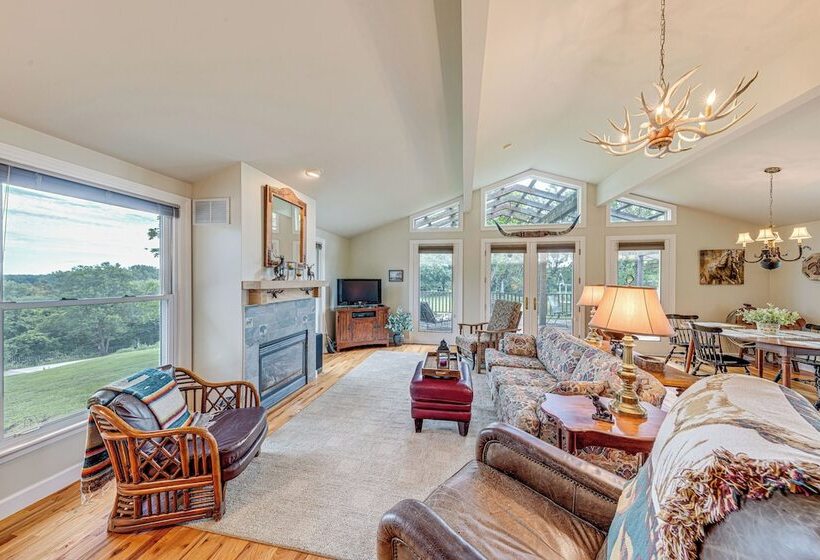 Lecompton Home W/ Private Pond & Fire Pit!