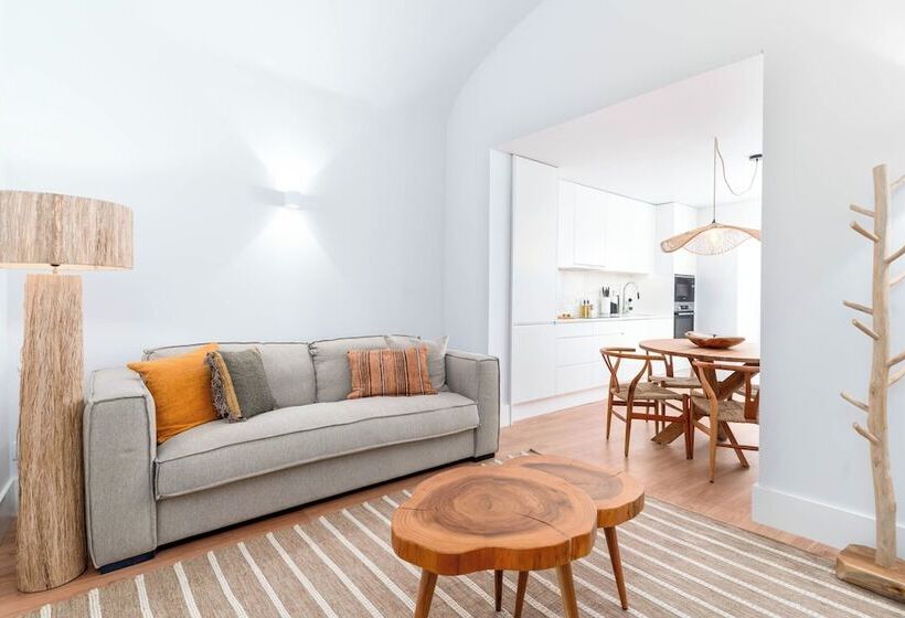 Limehome Evora Rua De Machede 61