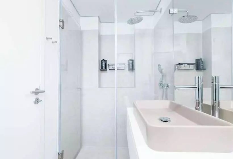 Limehome Evora Rua De Machede 61