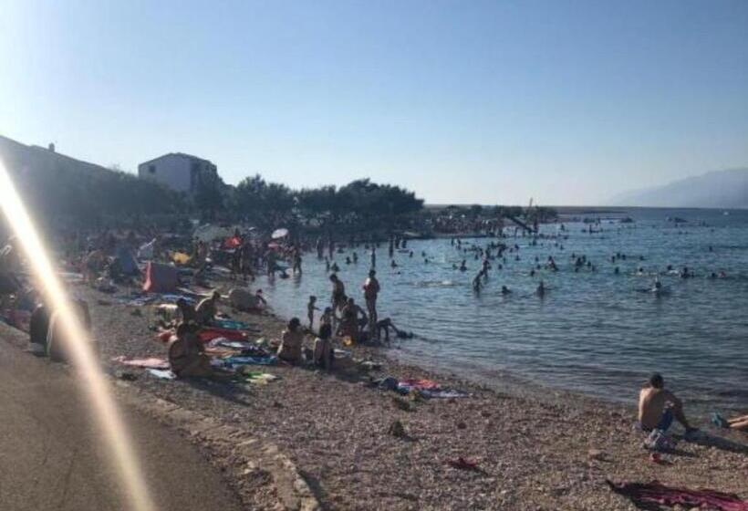 بنسيون Apartments Ata