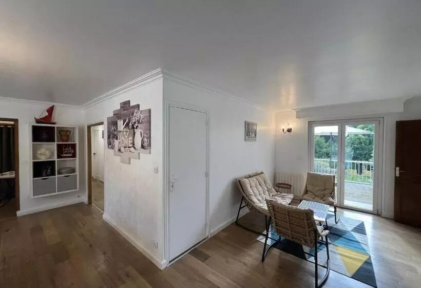 ペンション Vallée Verte Morancez