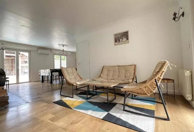 ペンション Vallée Verte Morancez