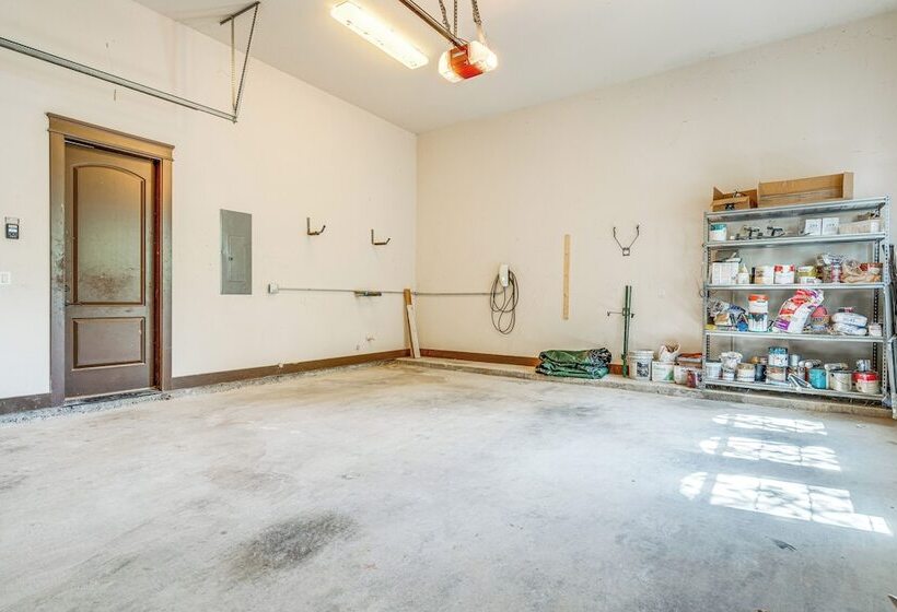 Huge Lake Travis Family House W/ Ev Charger!